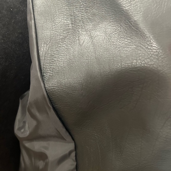 Forever 21 Faux Leather Moto Jacket EUC Sz M - Picture 4 of 6